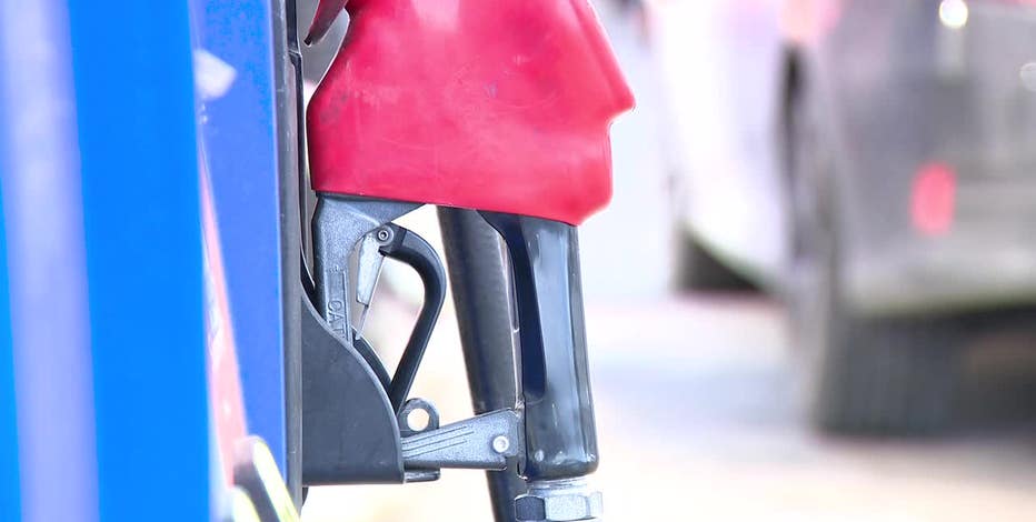 Poll finds Texans 'very concerned' about rising gas prices