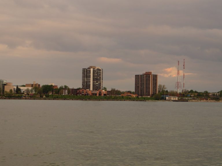 Detroit Riverwalk — Detroit