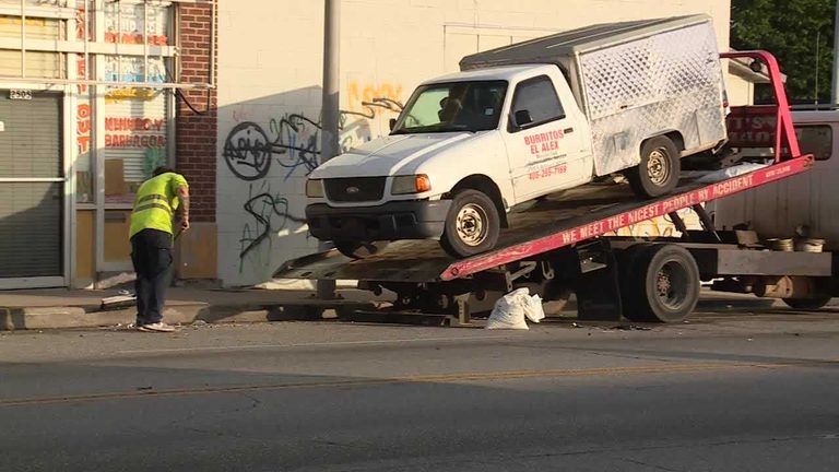 4 Vehicles Involved In Oklahoma City Crash
