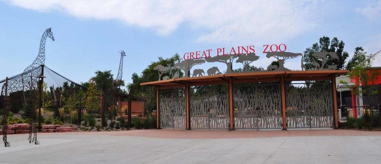 Great Plains Zoo — Sioux Falls