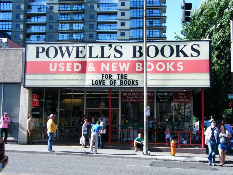 Powell's City of Books — Portland