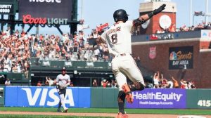 77 Year Old Giants Ball Boy Sparks Comeback