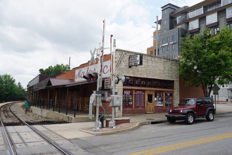 George's Majestic Lounge — Fayetteville