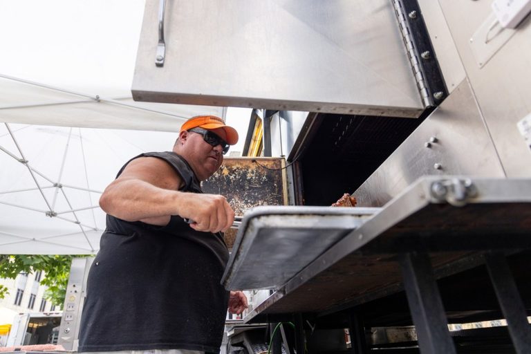Akron Hosts All American Burger Bbq Festival