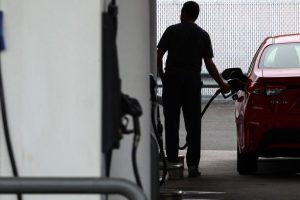 Americans Face Growing Concerns Over Jobs And Finances Amid Rising Inflation