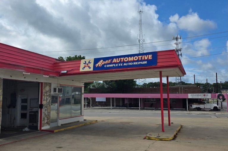 Apex Automotive Opens In Denton