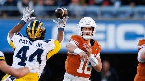 Arch Manning S Grandfather Laments Hype