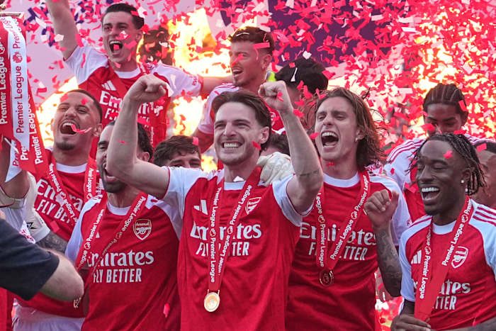 Arsenal Starts Title Defense