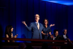 Bill Maher Wins Twain Humor Prize