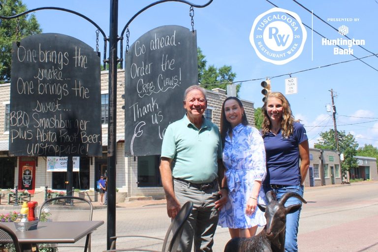 Billy S Sports Grill Thrives In Downtown Northport
