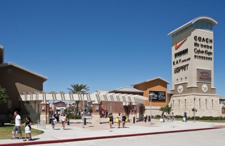 Birkenstock The North Face Open In Houston Premium Outlets