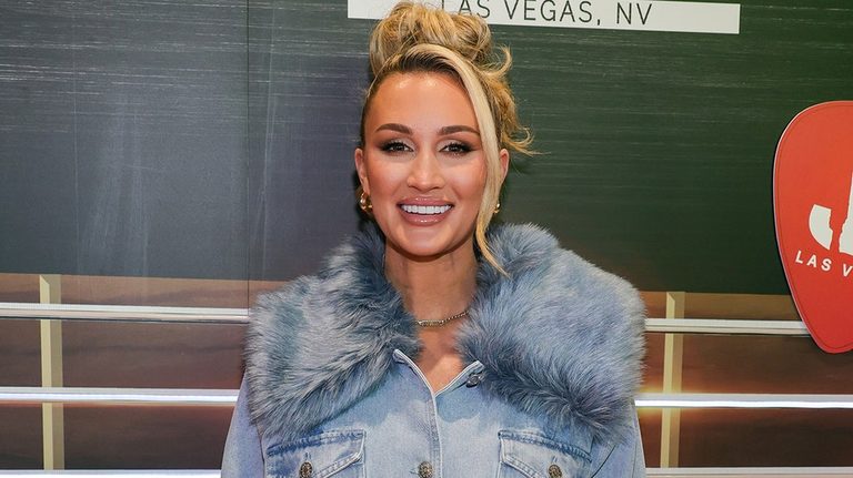 Brittany Aldean Shares Family Vacation Photos