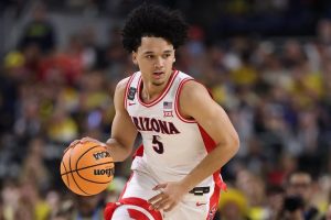Bucks Pick Arizona Guard Brayden Burries