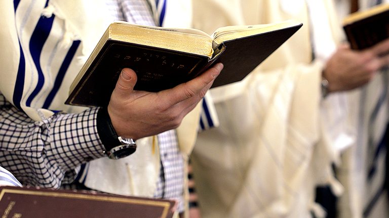 California City Fines Rabbi For Home Prayer Meetings