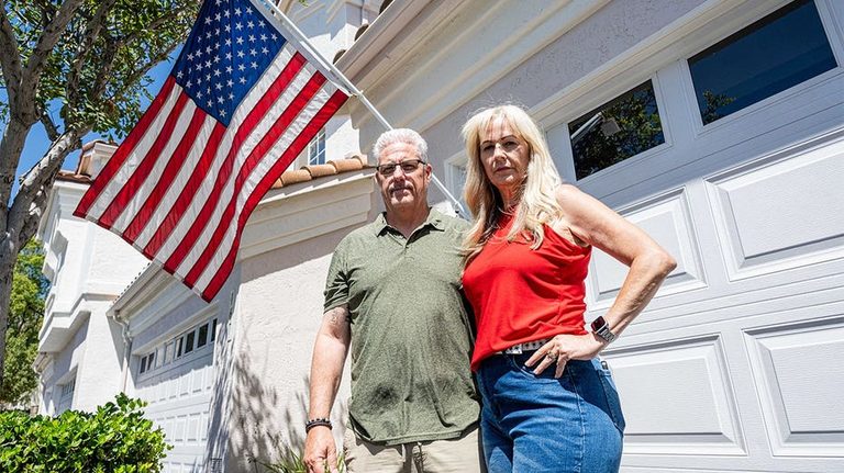 California Homeowners Fight Hoa Over American Flag