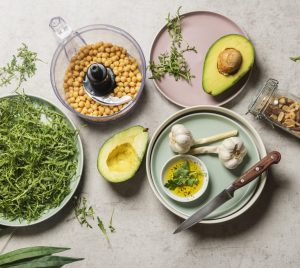 Cardiologist Recommends Five Foods To Naturally Lower Cholesterol
