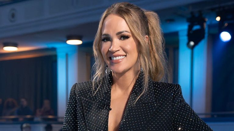 Carrie Underwood Shares Patriotic Video
