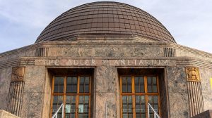 Cbs Crew Attacked Near Chicago Museum