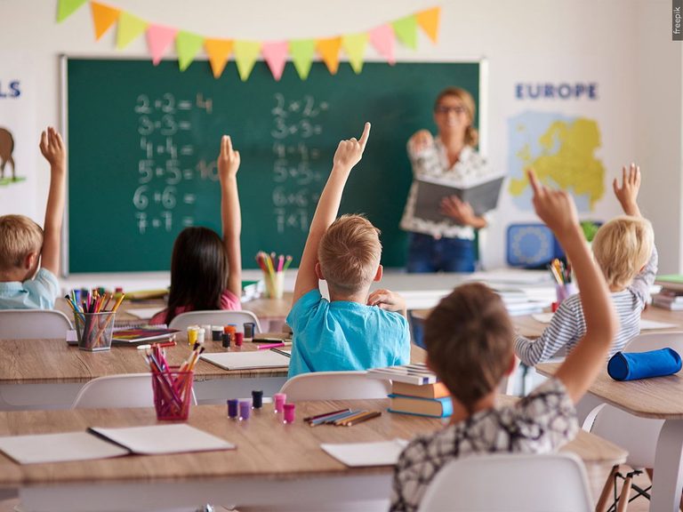 Central Oregon Schools Close For Summer