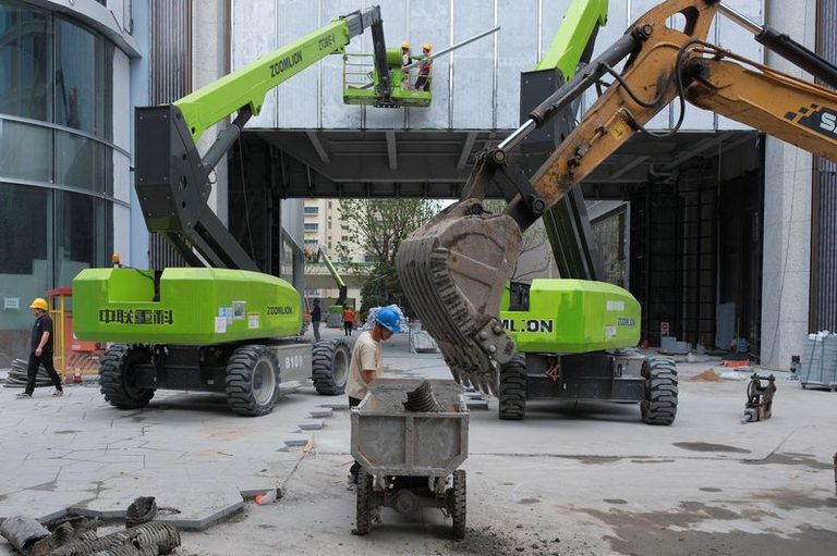 China Resale Home Prices Fall