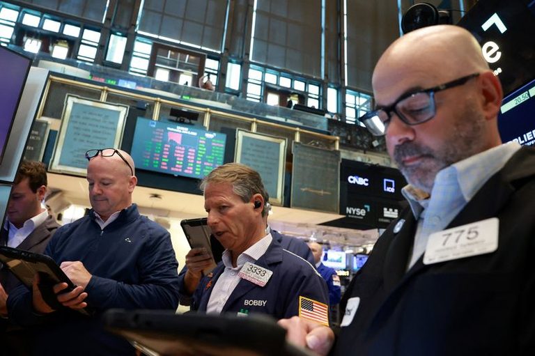 Chip Stocks Rebound As Sp 500 And Nasdaq Futures Rise