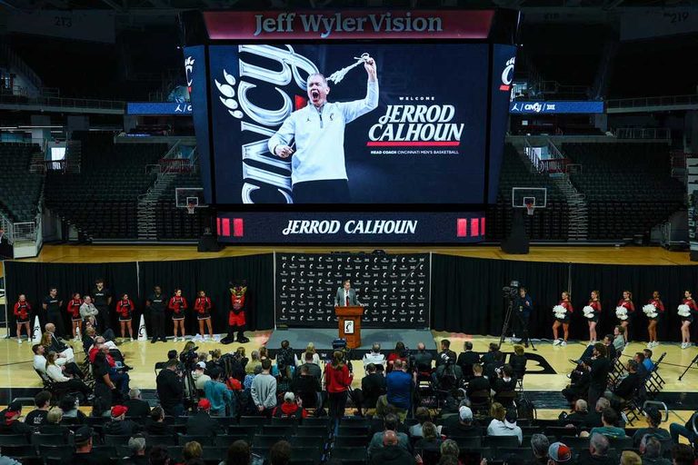 Cincinnati Bearcats Begin Summer Practices