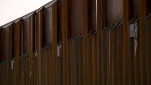 Comedian Hosts Volleyball Game Over El Paso Juarez Border
