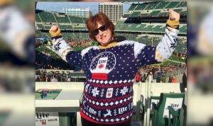 Covington Hockey League Supports Local Mother