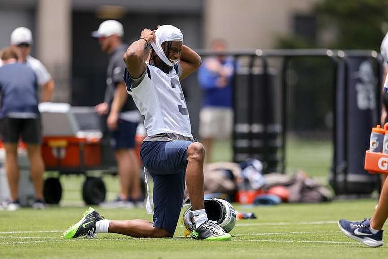 Cowboys George Pickens Reports To Minicamp