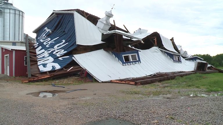 Culver S Blue Barn Leveled By Strong Winds
