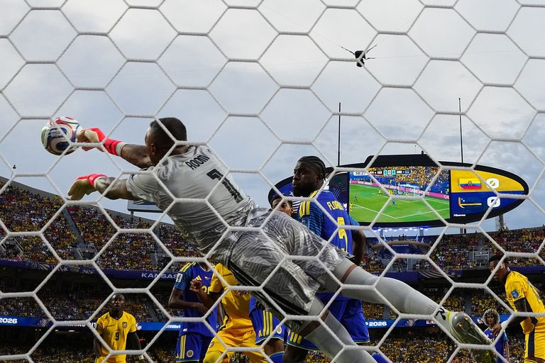 Curacao Earns First World Cup Point