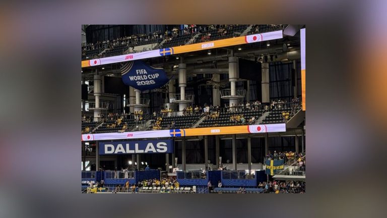 Dallas Stadium Installs Curtains