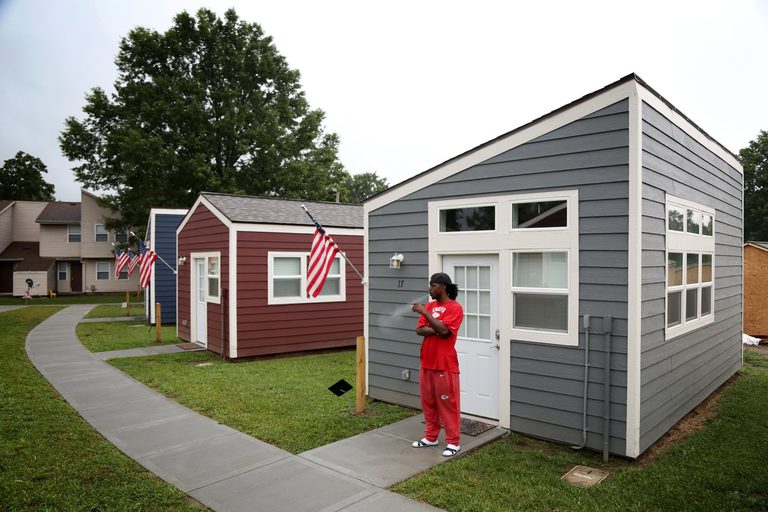 Dallas Tiny Homes Project Aids Veterans