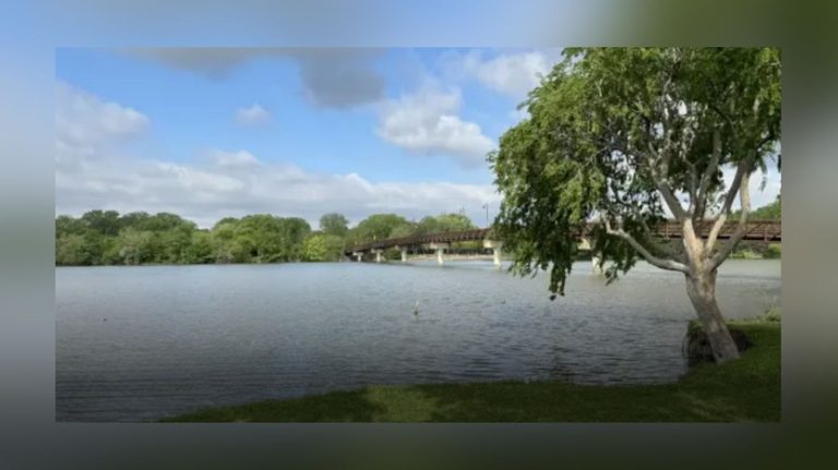 Dallas Water Utilities Repairs Sinkhole