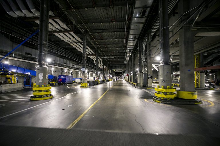 Denver Airport Plans Tunnel Walkways