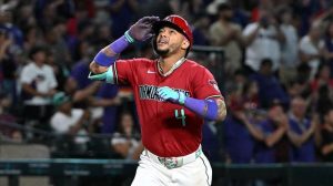 Diamondbacks Face Giants