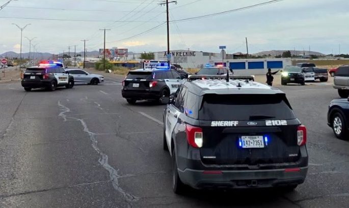 East El Paso Crash Closes Montana Ave
