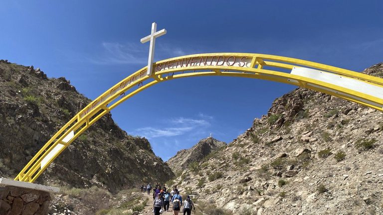 El Paso S Mount Cristo Rey Pilgrimage