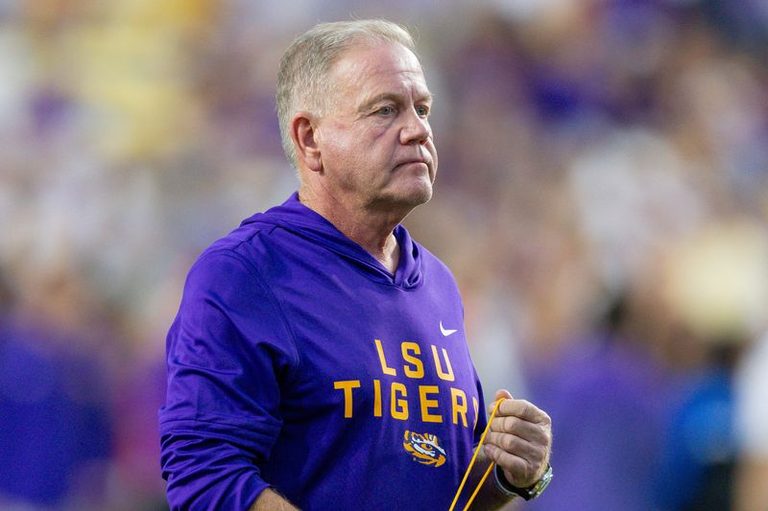 Ex Lsu Coach Brian Kelly Joins Cbs Sports