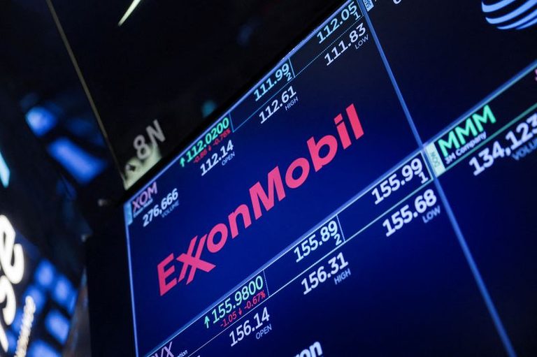 Exxon S Head Of Global Trading Retires