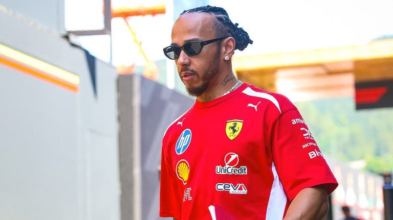 F1 Star Lewis Hamilton Reveals Neck Injury