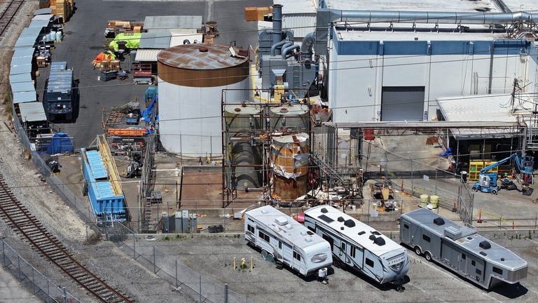 Fbi Seizes Evidence At California Plant