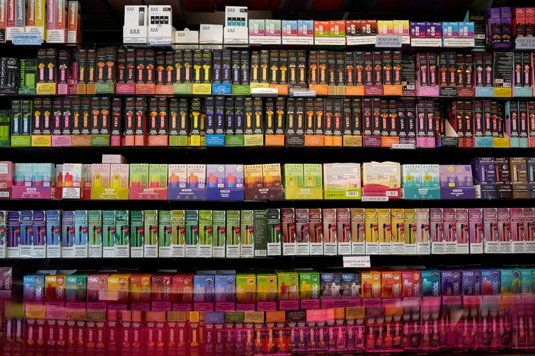 Fda Authorizes Flavored E Cigarettes