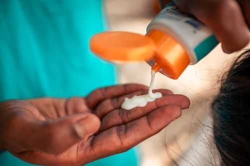 Few Sunscreens Meet Safety Standards