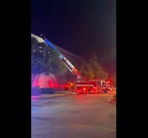 Fire On Dillard S Roof At Treasure Coast Mall