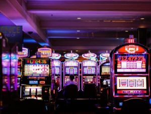Florida Appeals Court Overturns Casino Conviction