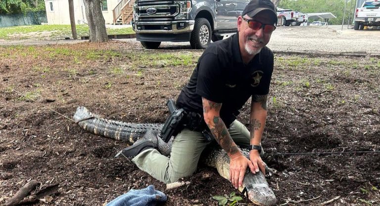 Florida Deputies Complete Alligator Handling Course
