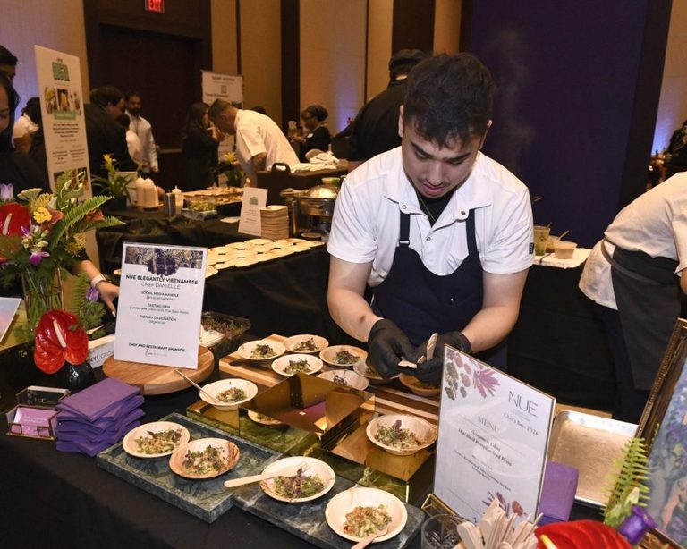 Food Friends Raises 30 Million
