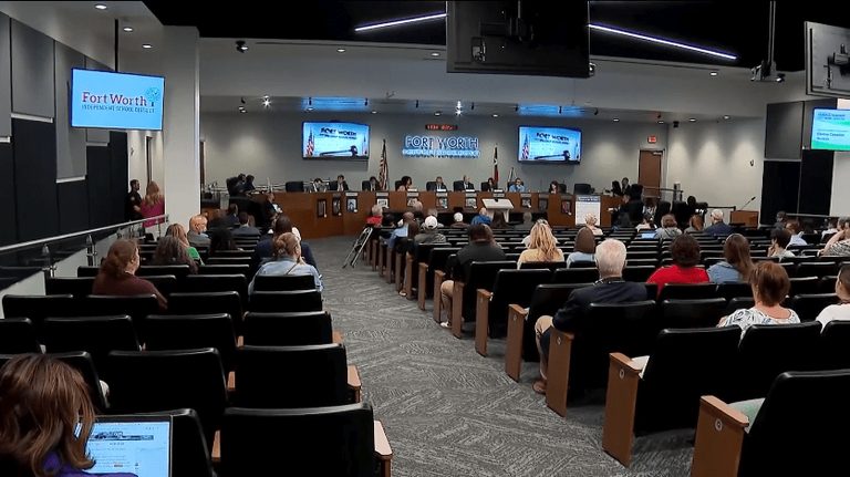 Fort Worth Isd Approves Teacher Raises