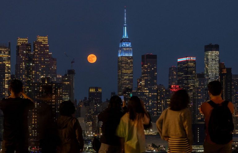 Full Strawberry Moon Rises
